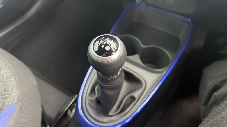 Toyota Aygo X 1.0 VVT-i Edge 5dr Petrol Hatchback